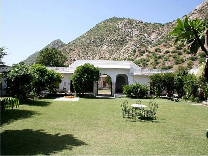 Rajmahal Palace - Kanota Hotels Devli Exteriér fotografie